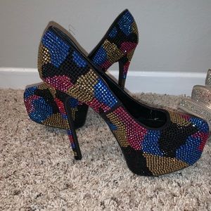 Steve Madden pumps/ heels. Firm price!